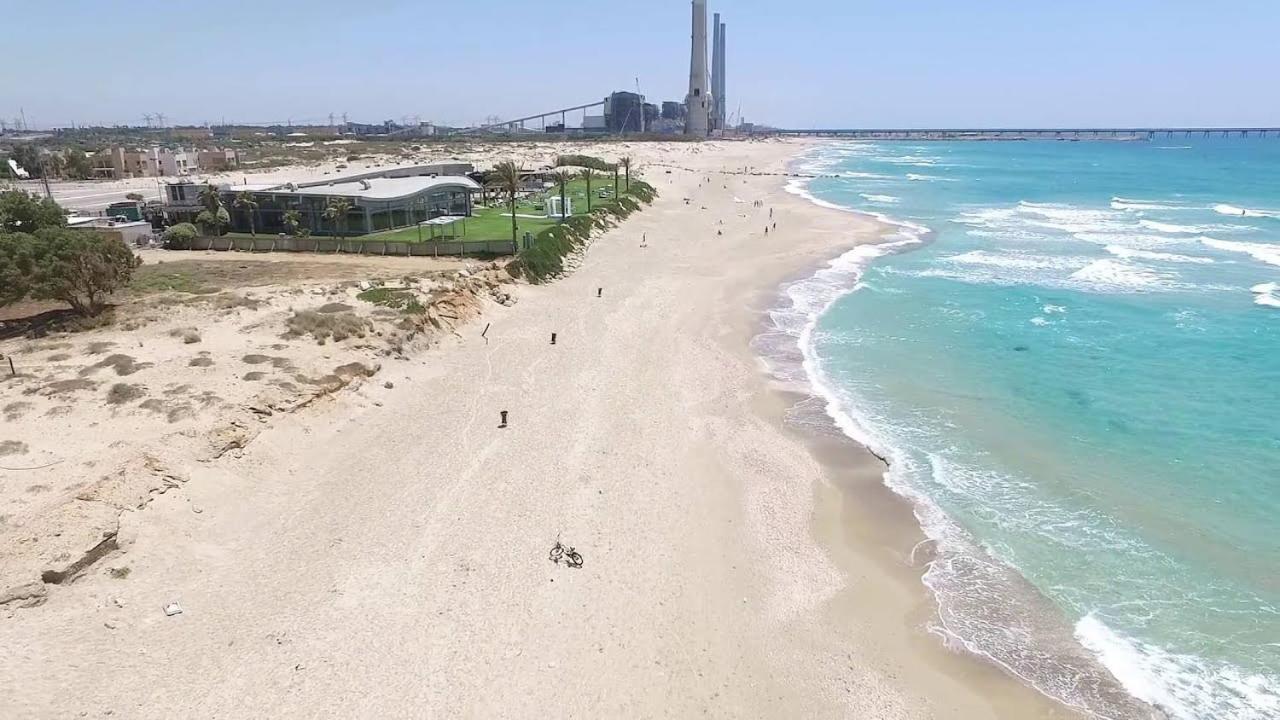 Mina'S Suites - קיסריה Exteriör bild