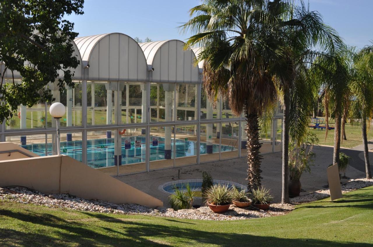 Mina'S Suites - קיסריה Exteriör bild