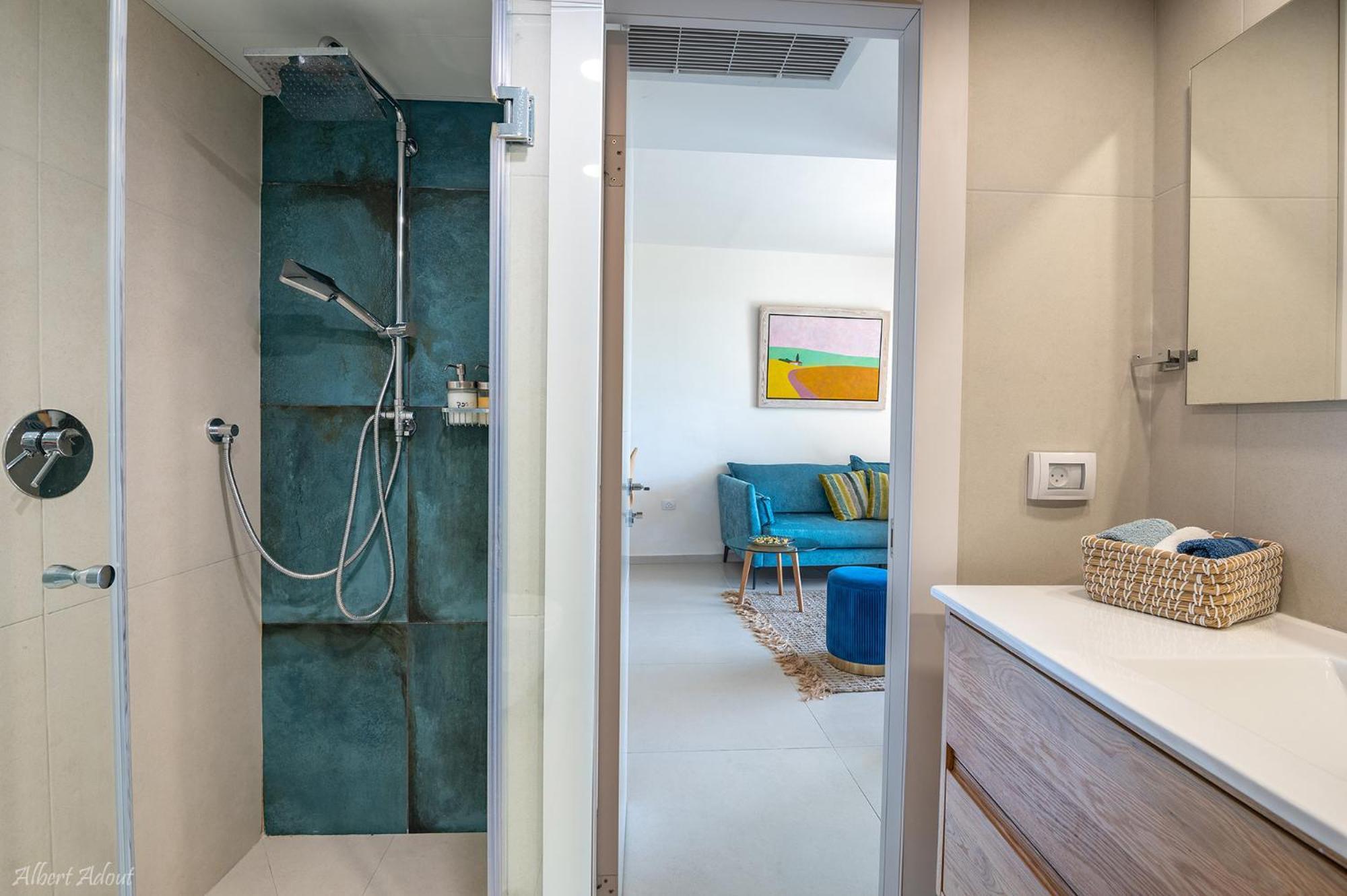 Mina'S Suites - קיסריה Exteriör bild