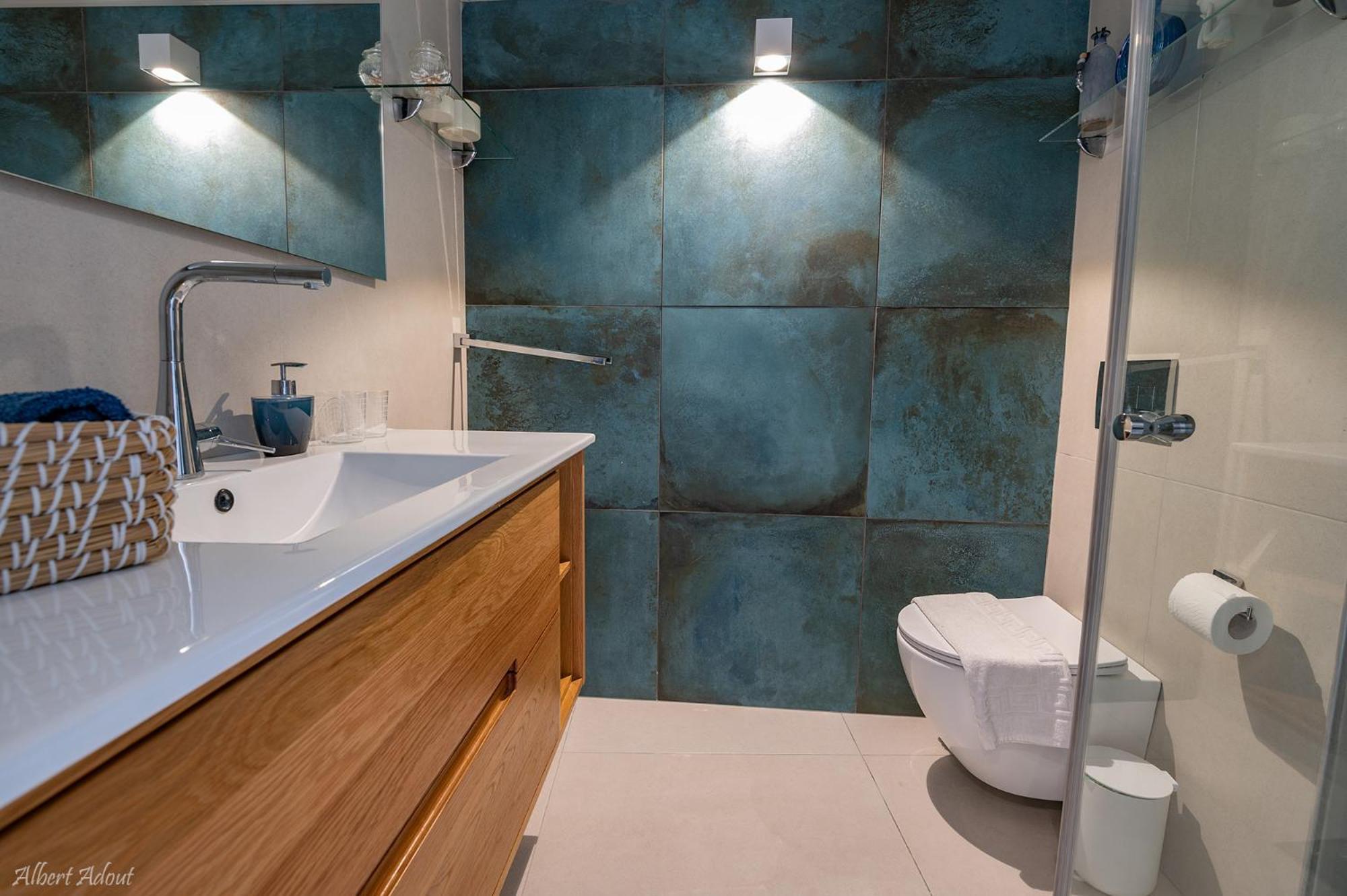 Mina'S Suites - קיסריה Exteriör bild